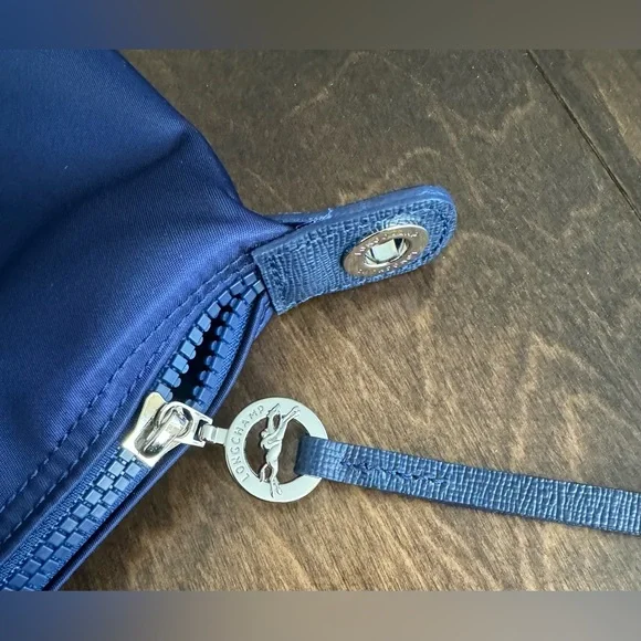 LONGCHAMP Le Pliage leather-trimmed shell tote NWOT - Picture 9 of 16